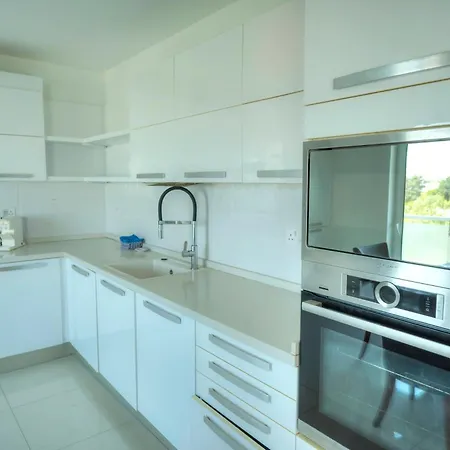 Bright & Spacious 3 Bedroom Mgul1-1 * Is-Swieqi